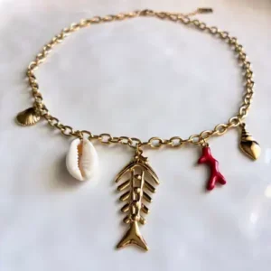 Chaine medaillon crustacé coquillage poissons corail