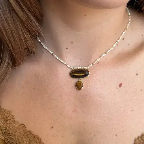 Composition collier bijoux pierres