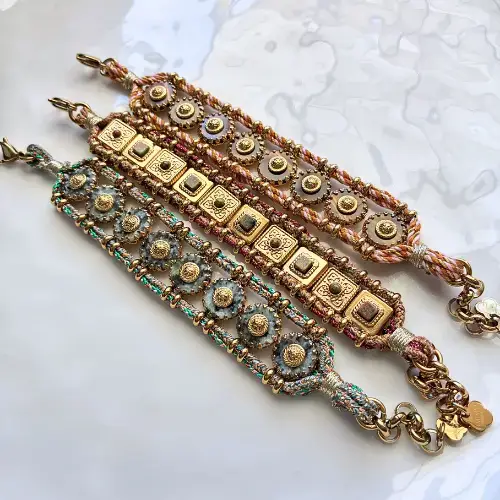 Composition collier bijoux pierres